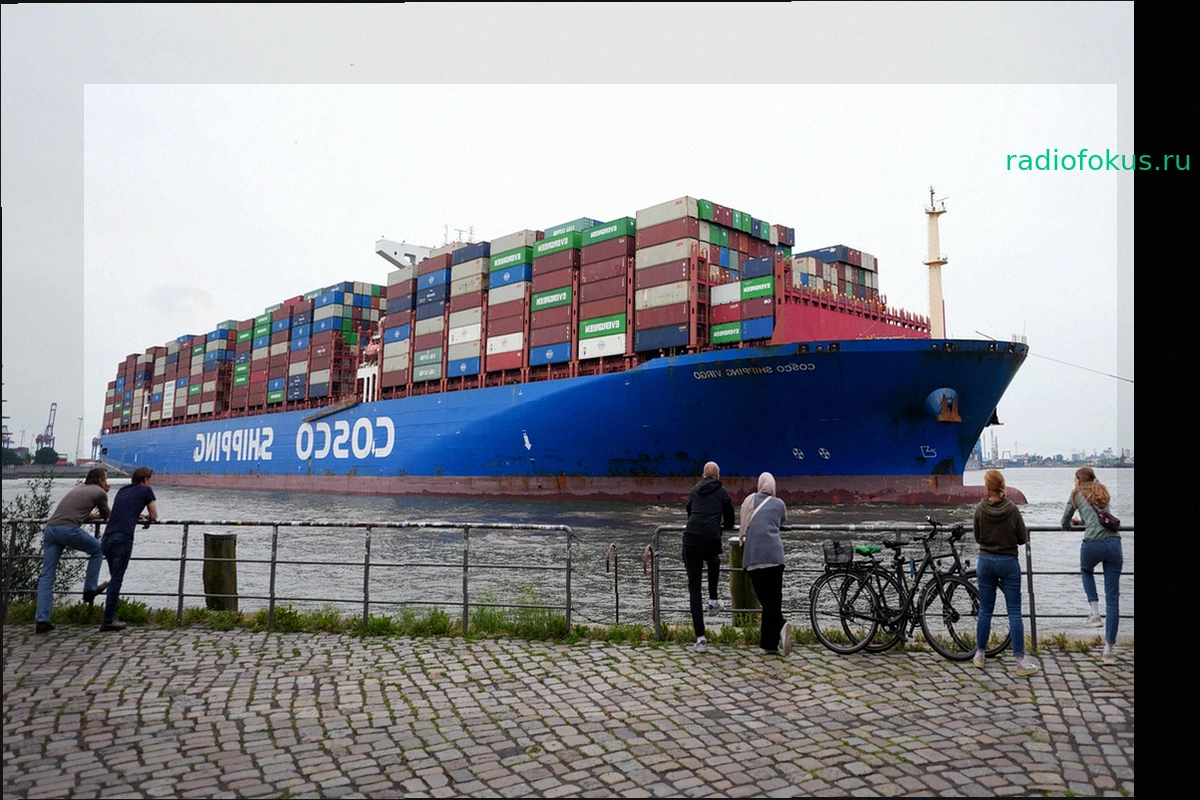 Cosco хочет войти: Почему логистическую компанию не так просто продать китайцам