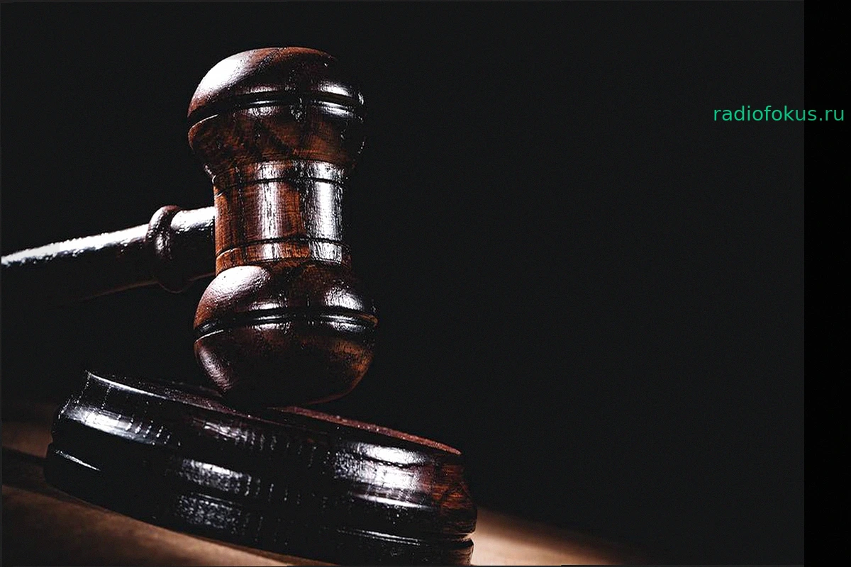 Суд дал семь лет мужчине, избившему насмерть знакомого из-за надувной лодки